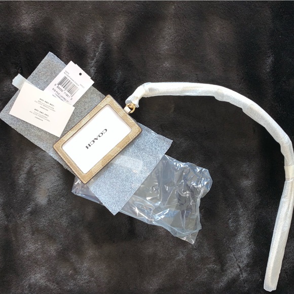 NEW! COACH Lanyard ID Cardholder, Sig. Canvas & Leather, Lt. Khaki/Chalk, NWT! - Picture 11 of 15